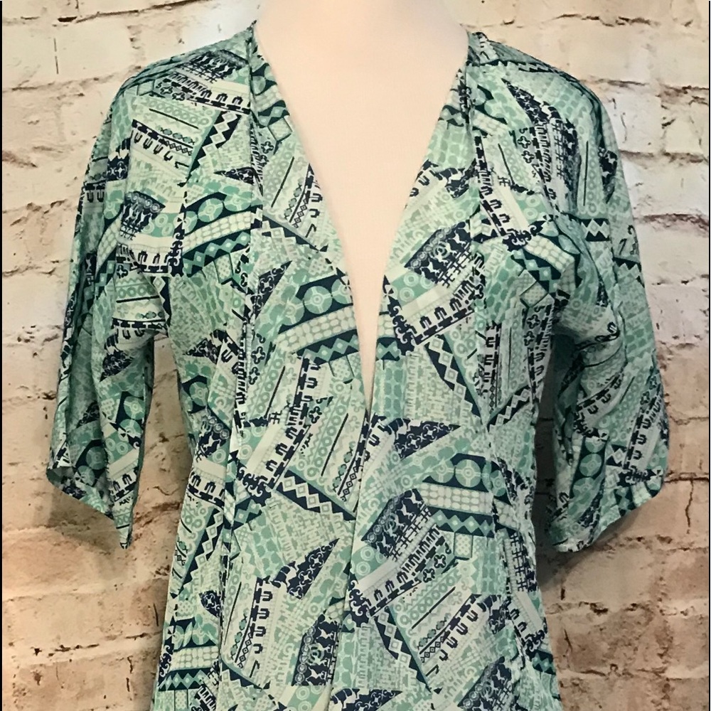 NWOT LuLaRoe Bianka Size 3